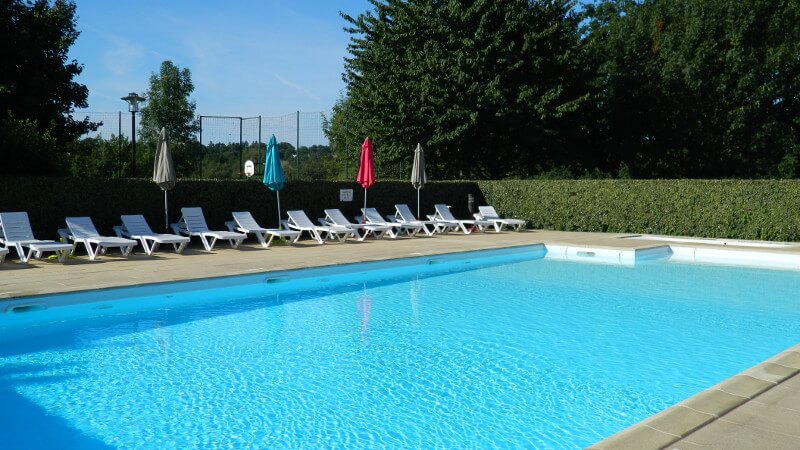 Piscine 5 - gites cruzeau de charente limousine