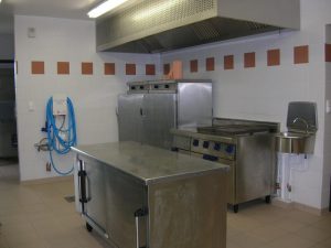 Salle de réception Cuisine 1 - gites cruzeau de charente limousine