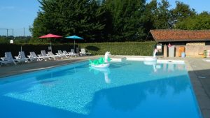 Piscine 6 - gites cruzeau de charente limousine