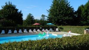 Piscine 7 - gites cruzeau de charente limousine