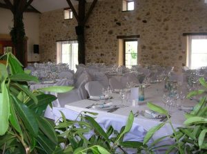 salle2-de-reception- gites cruzeau de charente limousine